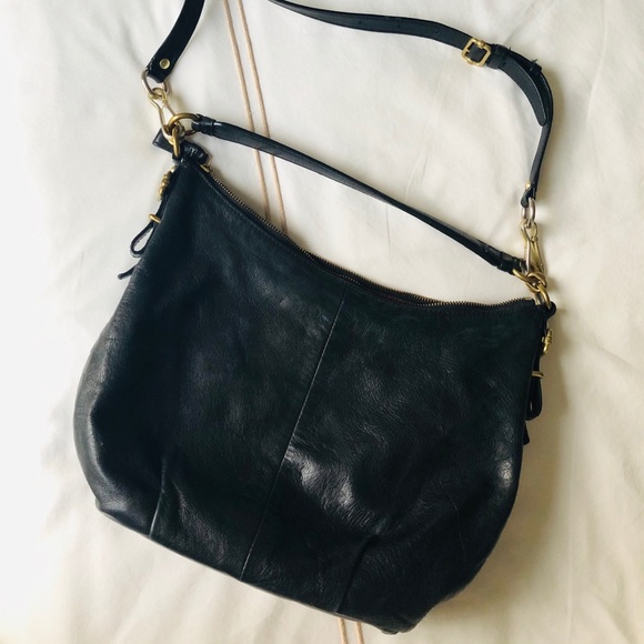 COACH Vintage Black Leather Cross-Body Bag - Picture 5 of 6